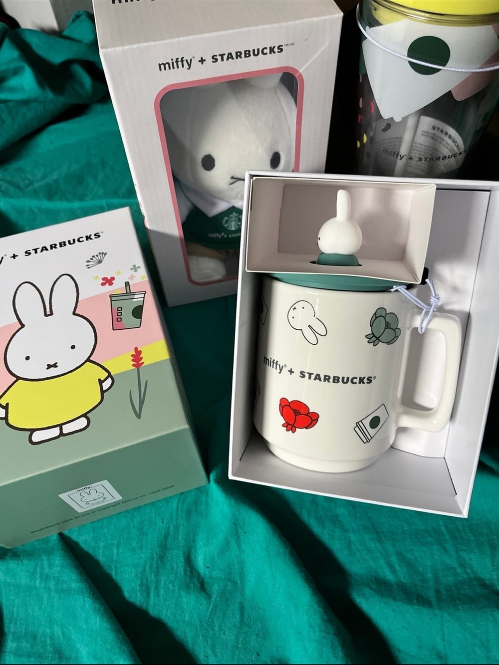 Starbucks Miffy bundle - Picture 4 of 4